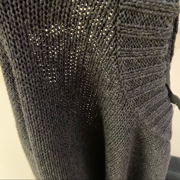 NWT Something Navy Subtle Sheen Sweater Size S - Picture 7 of 12